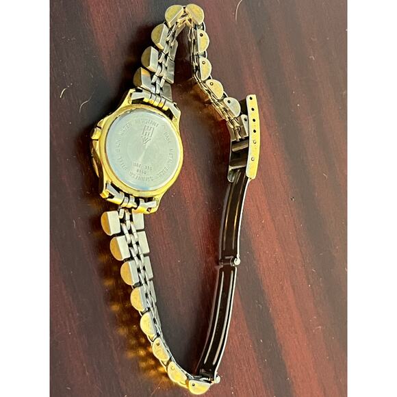 VTG Helbros Quartz Watch Two Toned Water Resistant Not Tested Read - Picture 5 of 7